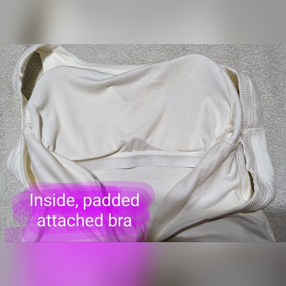 BNWOT size med shelf bra style tank top, white colour - Picture 7 of 12